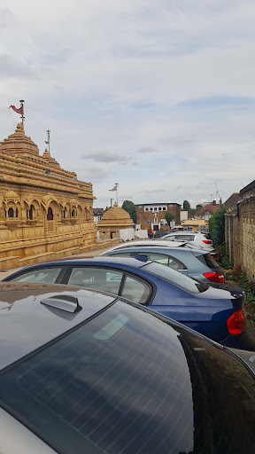 SHRI SANATAN HINDU MANDIR PARKING - Thumbnail