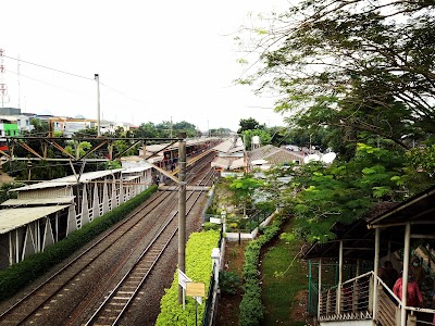 Photos of Halte Stasiun Tanjung Barat