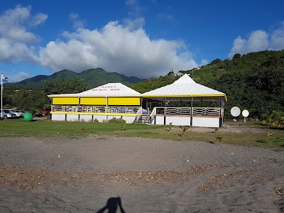 Photos of Hank's Beach Bar