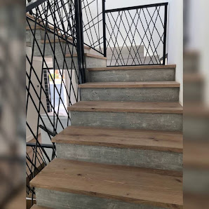 Olmo arte en madera C. Toronjo, 42, 29200 Antequera, Málaga, España