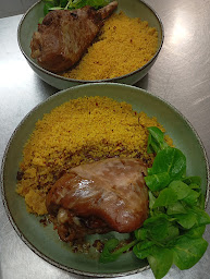 Photo n°8 de Bar Restaurant L'Auberge du Tilleul à Chenay-le-Châtel (Bar)