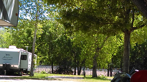 Travelers Paradise RV Park - Thumbnail