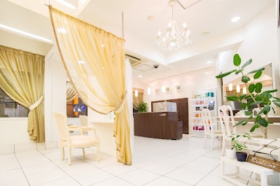 COVER HAIR & SPA bliss【カバーヘア アンド スパ ブリス】浦和/浦和西口店