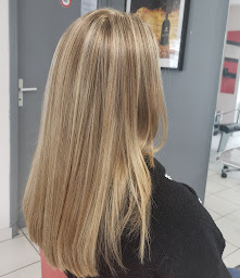 Photo n°11 de Virginie Création à Guérande (Salon de coiffure)