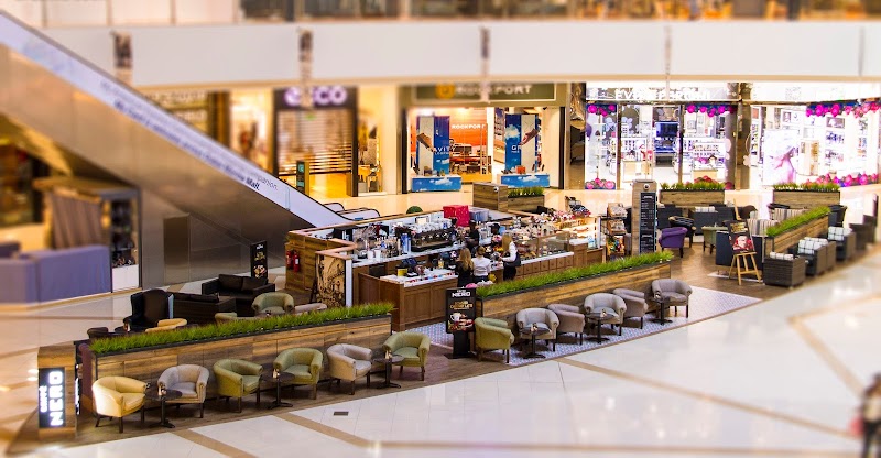 Caffe Nero - Marina Mall