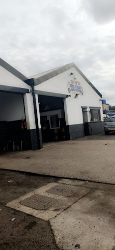 Gin's Auto Centre - Auto repair shop