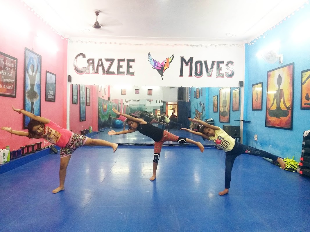 Crazee Moves