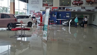 Photos of Indomobil Nissan Datsun Medan Amplas