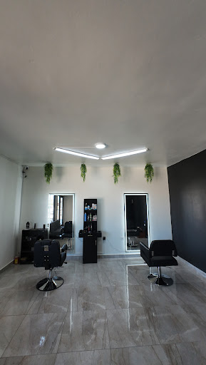 The Charly’s BarberShop