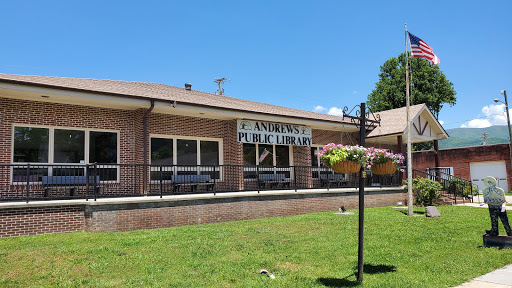 Andrews Public Library Logo