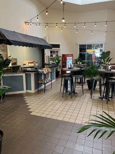 Yvette's Cafe
