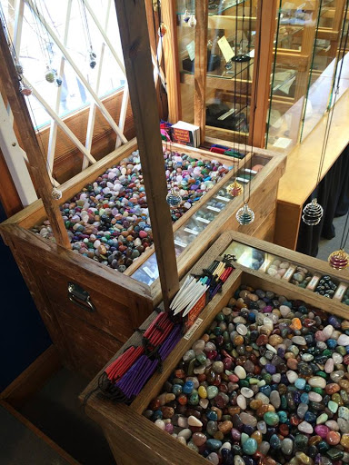 River Gems Gallery (2012 Inc) - Thumbnail