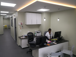 Photo n°1 de Centre Médical et Dentaire MEDIDENT - Nation à Paris (Orthodontiste)