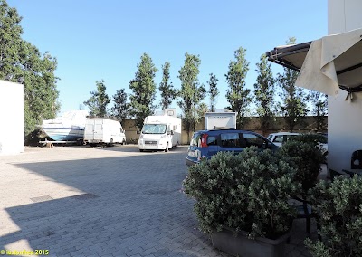 Area Sosta Camper - Le Saline Hotel