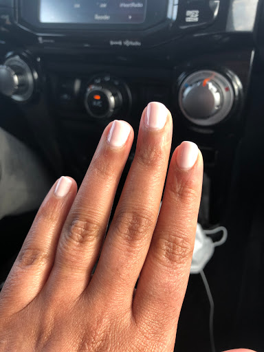 Smiley Nails - Visual