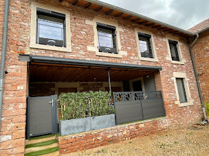 Photo n°8 de MSC FERMETURES à Leynes (Fournisseur de fenêtres)