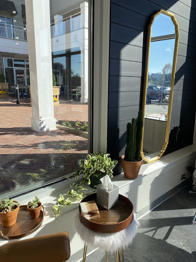 Mane +Co Studio Gallery - United States