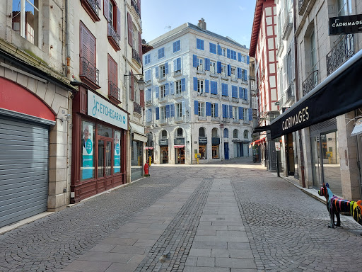 Boutique SFR Bayonne - Thumbnail