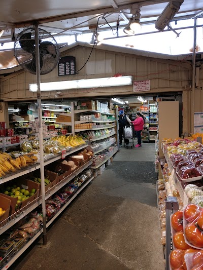 Fou Lee Market & Deli