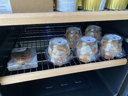 Victoria’s Sweets & Eats, LLC
