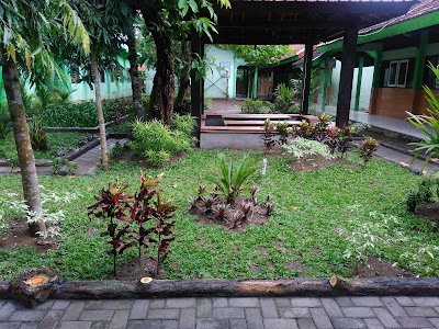 Photos of SMP Negeri 1 Pogalan