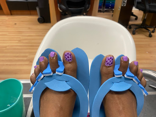 DRIP BEAUTY BAR & NAIL SPA - Thumbnail