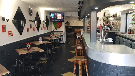 Bar Restaurant ESTORIL - Thumbnail