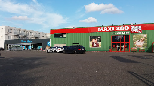 Maxi Zoo Hoboken Gallery - United States