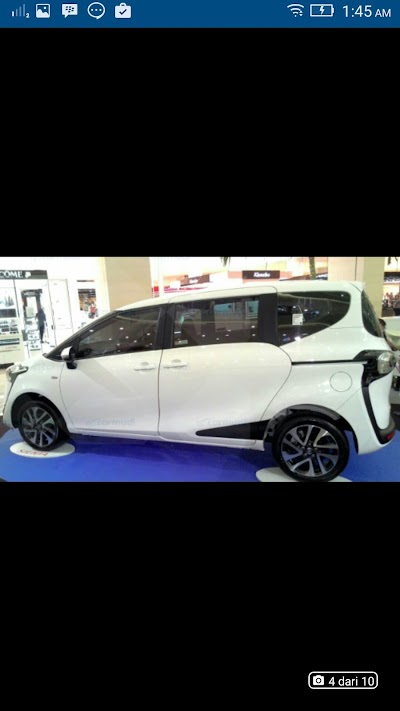 Photos of AUTO 2000 Wiyung Sales