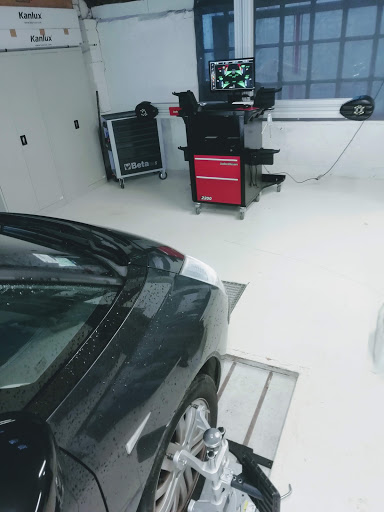 Garage Piedebout - Motrio - Thumbnail