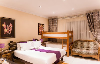 Photos of EKUTHULENI GUEST HOUSE
