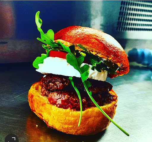 A&M burger