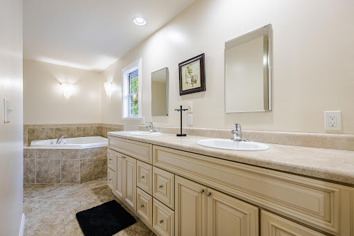 Gregory Bone P.L. Broker Associate at Southern Heritage Real Estate and Investments Gallery - United States