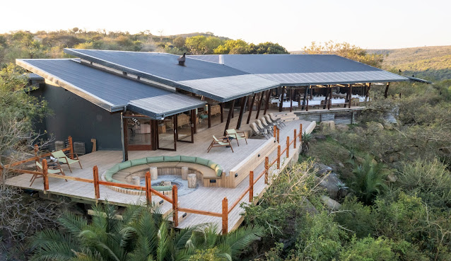 Rhino Ridge Safari Lodge by null