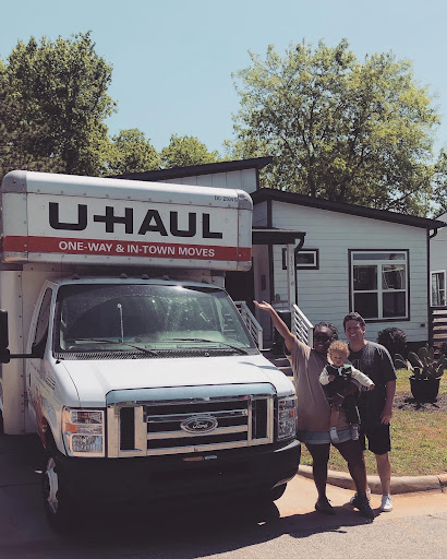 Future Movers - Junk Removal - Thumbnail