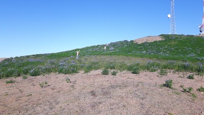 Photos of H&uacute;sav&iacute;k Mountain