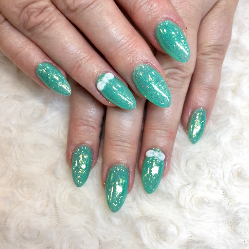 80 Queens Salon, Nails & Beauty, Bishopsworth Gallery - United Kingdom