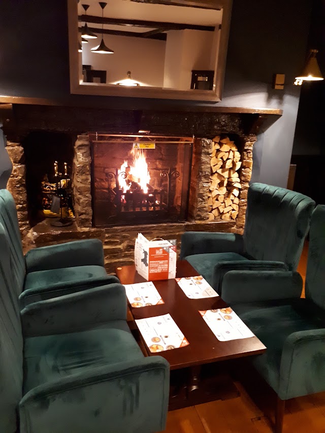 The George Hotel