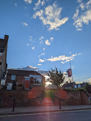 Tuxford & District Working Mens Club - Thumbnail