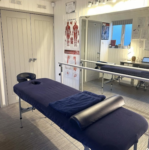 Spotlight Massage & Recovery (Sports Massage by Emma)