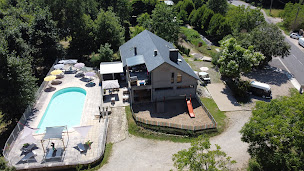 Photo n°3 de Camping de l'Aiguebelle à Ispagnac (Camping avec cabanes)