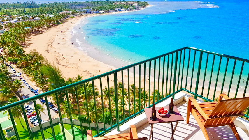 Playa Azul III by null