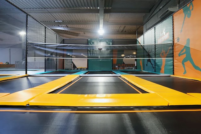 Feel Jump Aubergenville Trampoline Park