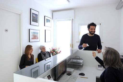 Studio Dentistico Methas - Dott. Matteo Callegarin Gallery - Italy