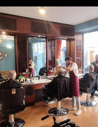 Photo n°1 de Les Maîtres Barbiers Perruquiers à Paris (Barbier)