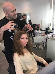 Photo n°10 de Roger Hamoui-Haute Coiffure à Paris (Salon de coiffure)