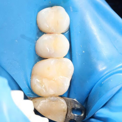 Стоматологія Mega Dental у Львові