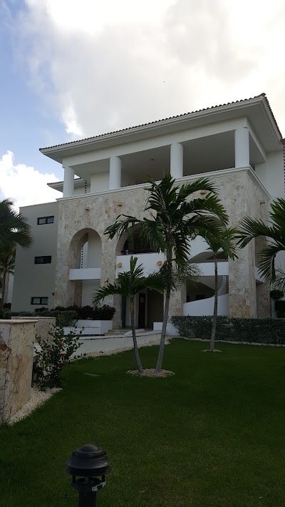 Photos of Golden Bear Lodge