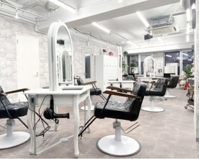 Refine by Afinar本厚木店