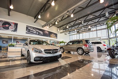 Photos of Mercedes-Benz of Sarasota